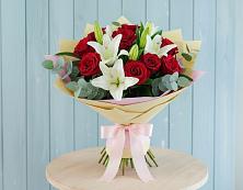Букет цветов из:  Лилии и Розы в Рязановский
