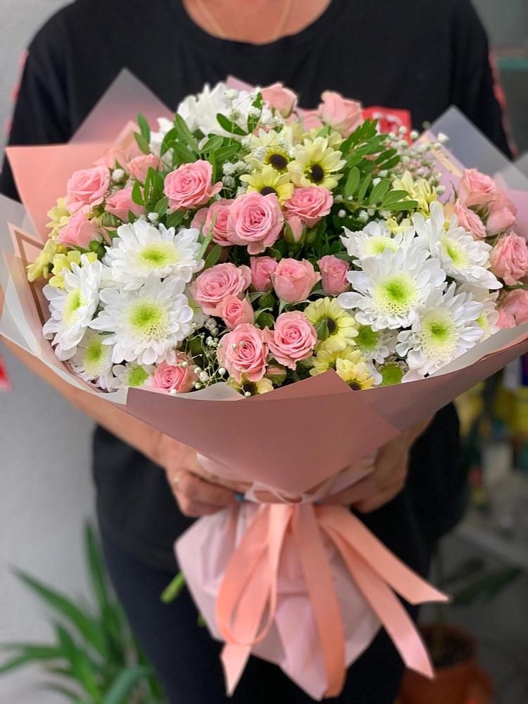 Букет цветов из: Розы и Хризантемы в Рязановский