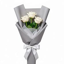 Букет 3 белые розы в Рязановский