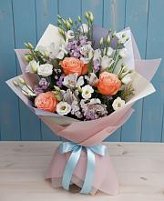 Букет цветов из:  Лизиантусы, Розы, Альстромерии и Гипсофила в Рязановский