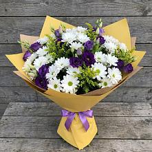 Букет цветов из:  Ирисы, Хризантемы и Ромашки в Рязановский
