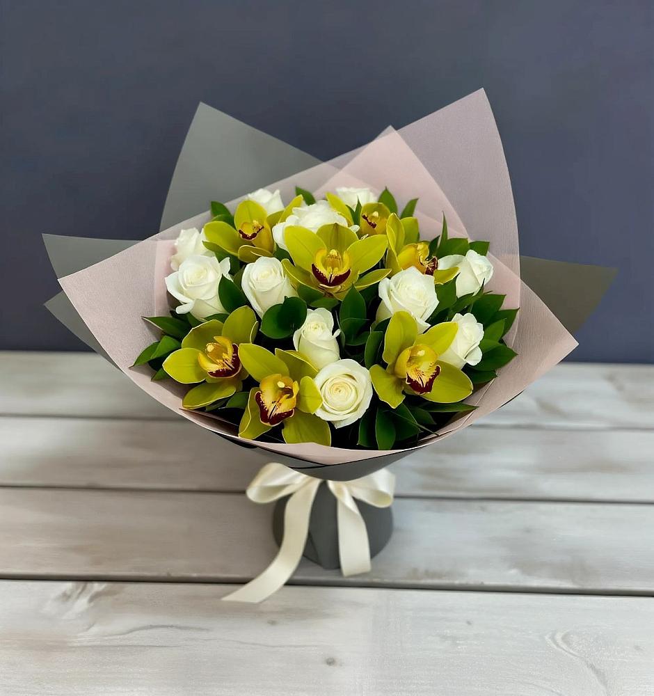 Букет цветов из: Орхидеи и Розы в Рязановский