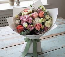 Букет цветов из:  Розы, Лизиантусы и Гвоздики #REPLACE_PRED# Рязановский