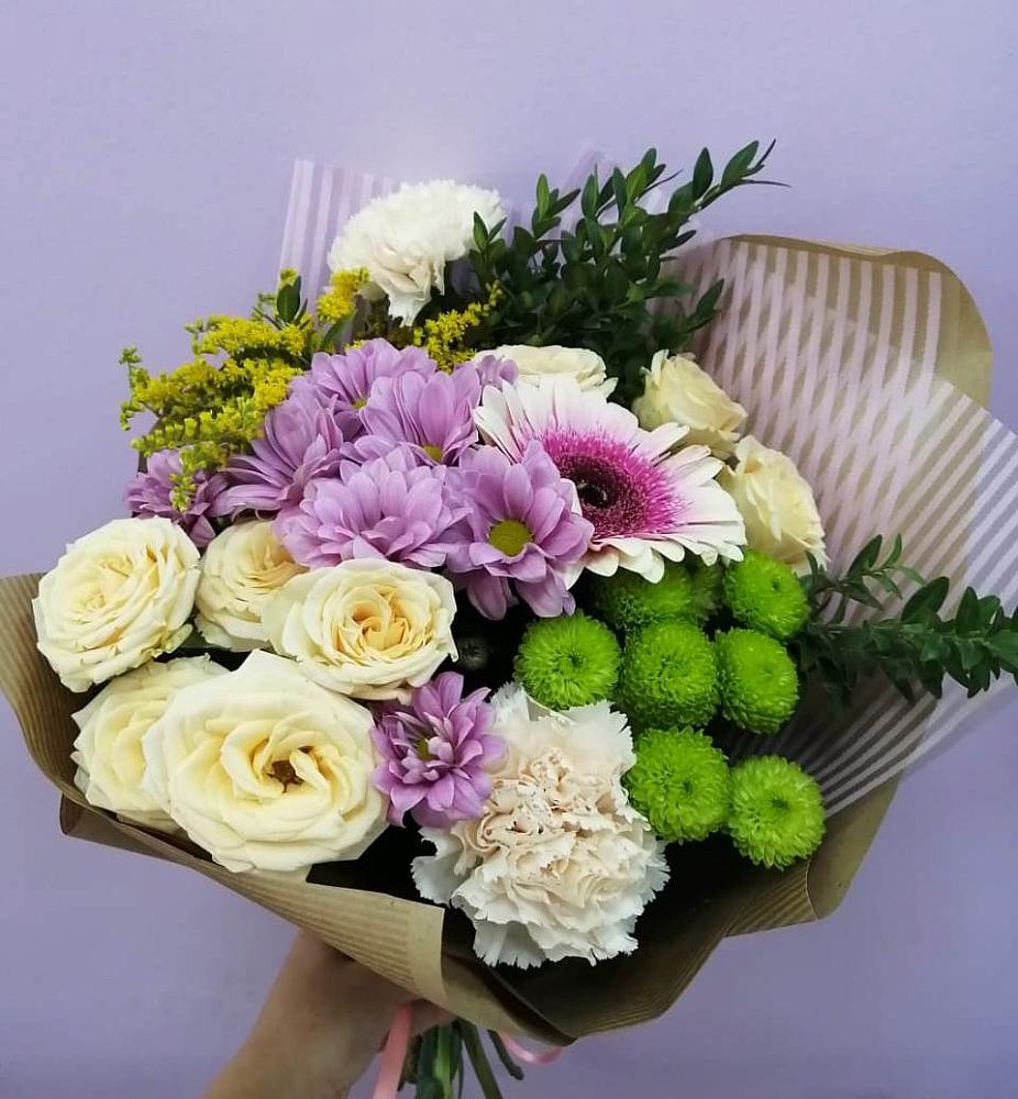 Букет цветов из: Хризантемы, Розы, Гвоздики и Герберы в Рязановский