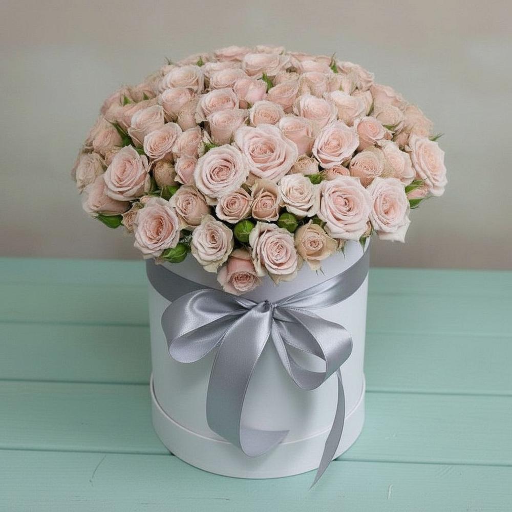 Цветочная композиция из Розы в шляпной коробке в Рязановский